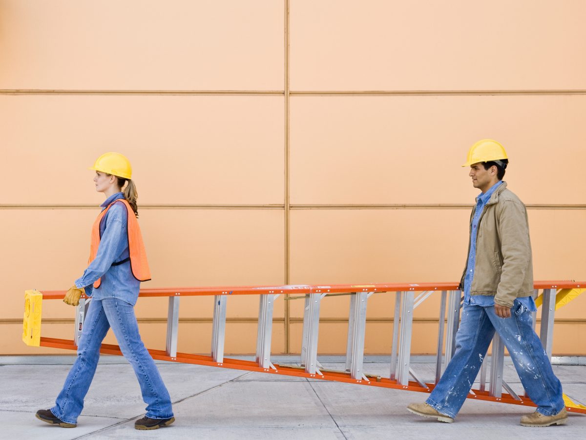 How To Properly Use A Safety Ladder