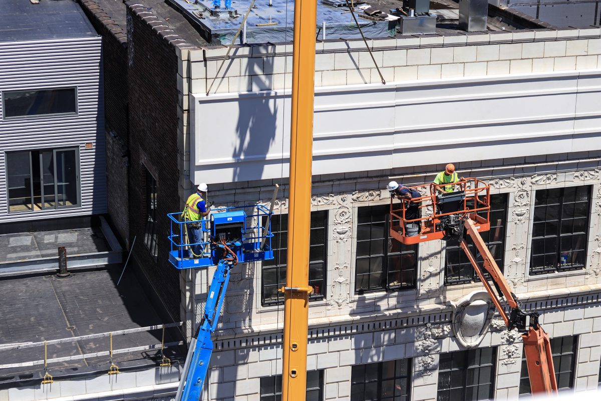 Trabajadores en la obra